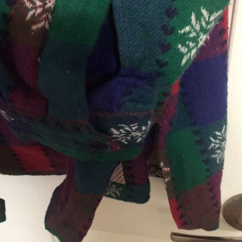 Adorable Long Top or Light Jacket - Picture 2 of 5
